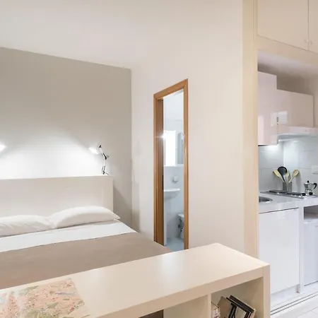 Magenta Collection Terrione 17 *